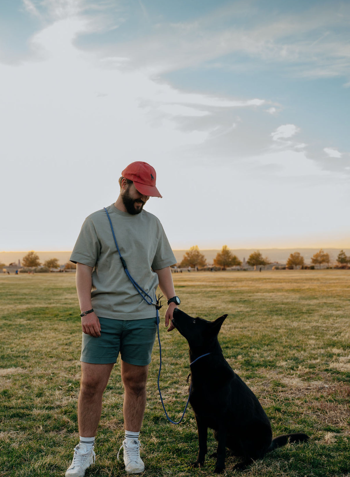 The Leash - Black